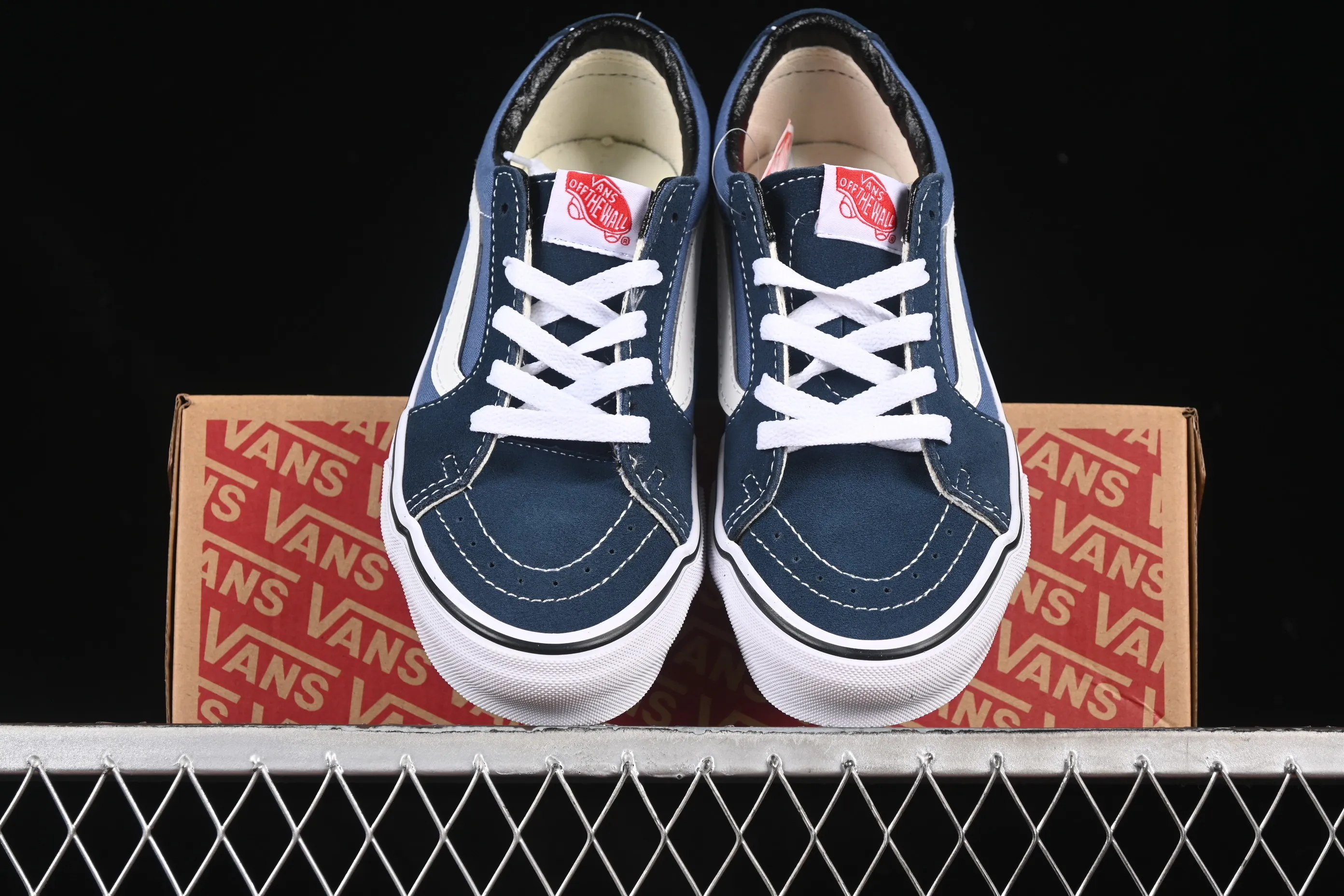 All categories Vans Vans series Vans Low Vans low-top Vans Knu-Skool high street American retro casual canvas skateboard shoes VN000CRPGRN